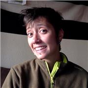 Doy clases económicas para alumnxs de primaria. También intento ser auxiliar de idioma castellano!;)